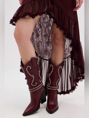 NEW Umbra Burgundy -Embellished Western Boots